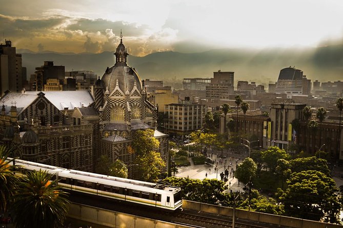 Classic Medellín: Historic Center Walk