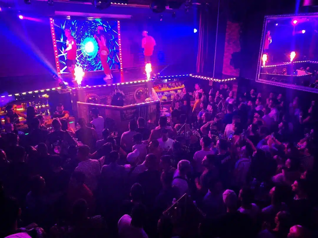 Medellín By Night Tour